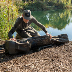 Nash Subterfuge Bushwhacker & Prodding Stick Bag